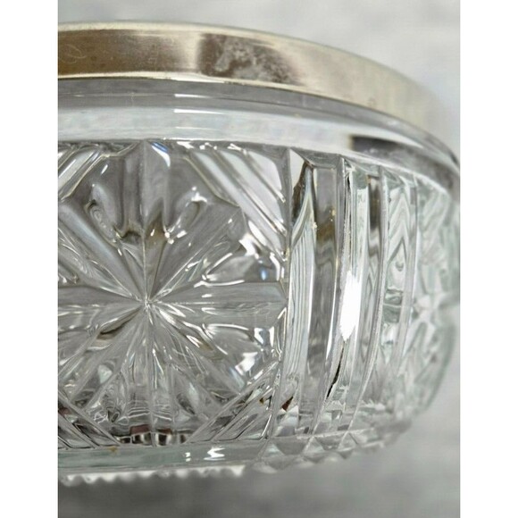 Cut Etched Glass 8” Vintage Bowl With Silver Plate Rim Made In England - Picture 8 of 8